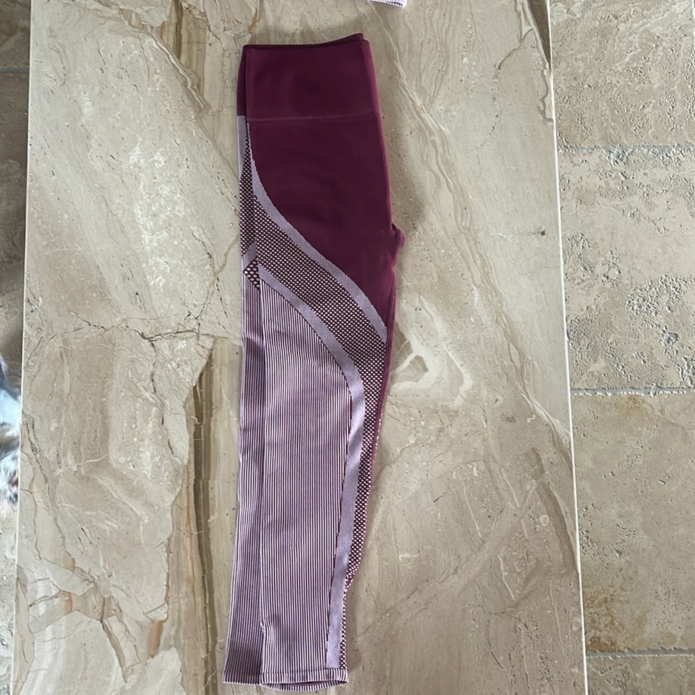 Fabletics Set - Picture 3 of 4